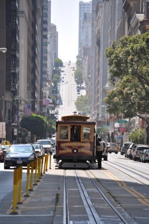 Cable Car auf der der California Street. Foto: wikipedia