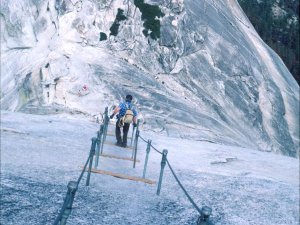 Abstieg vom Half Dome. Fotoquelle: David Riggle/NPS