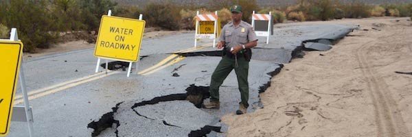 Joshua Tree: Straßensperren nach flash floods Joshua Tree: Straßensperren nach flash floods